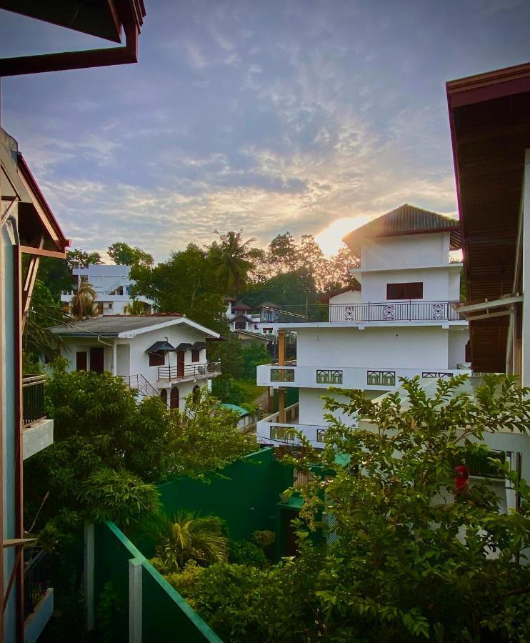 Nirosha Guest House Galle Eksteriør billede